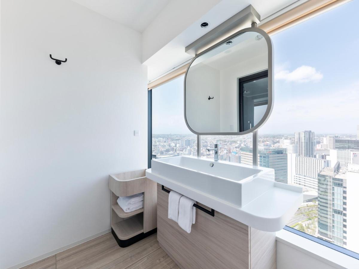 Mitsui Garden Hotel Yokohama Minatomirai Premier Екстер'єр фото Bathroom
