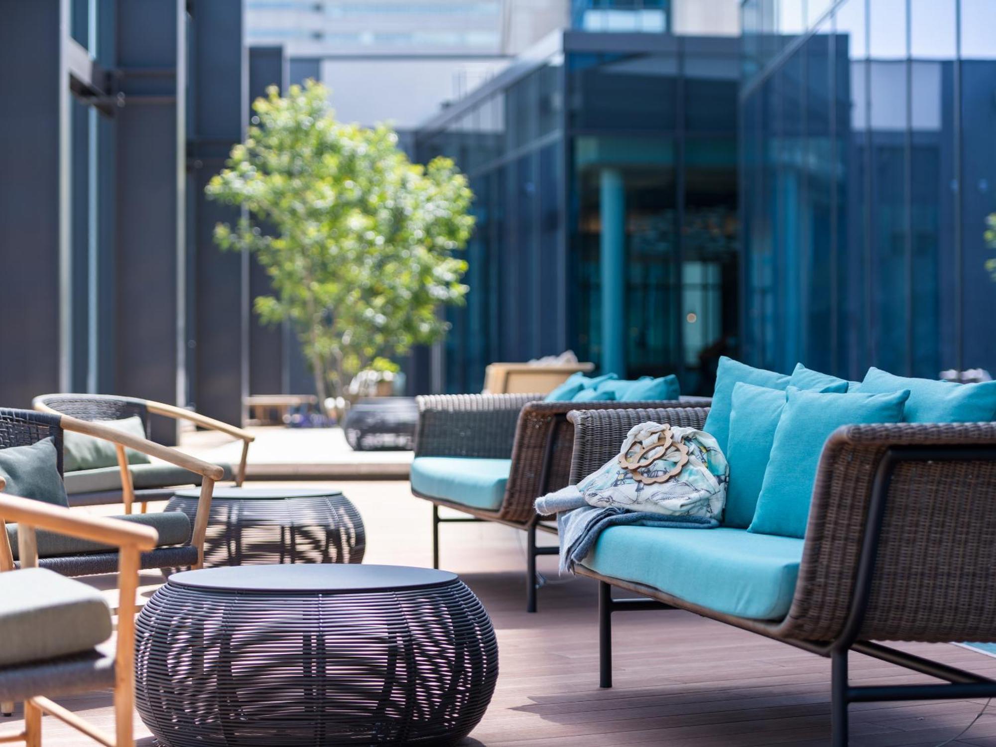 Mitsui Garden Hotel Yokohama Minatomirai Premier Екстер'єр фото The Terrace